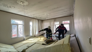 Adıyaman'da çöken tavanın altında kalan çift kurtarıldı