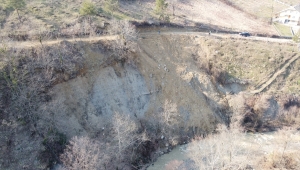 Bartın'da heyelanda zarar gören alanlarda çalışmalar sürüyor