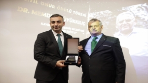 Başkan Büyükkılıç'a "Başarı ve Onur Ödülü" verildi