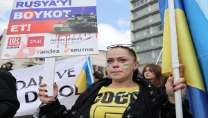 Başkentte Rusya'nın Ukrayna saldırısına protesto