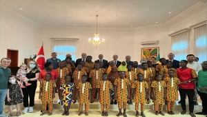 Benin Çocuk Korosu "Çanakkale" türküsünü söyledi