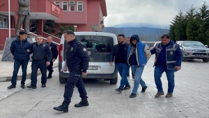 Çorum'da kuyumcunun dikkati sonucu yakalanan iki dolandırıcı tutuklandı