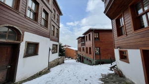 Doğu Marmara ve Batı Karadeniz'de kar etkisini sürdürüyor