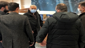 Dolandırıcıya para göndermek için polisi arayınca dolandırılmaktan kurtarıldı