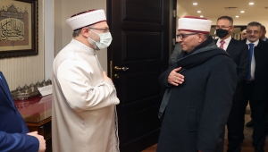 Filistinli Bakan Al-Bakri, Diyanet İşleri Başkanlığını ziyaret etti