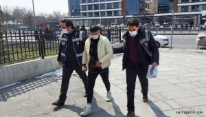 Kayseri Meydanda 2 kişiyi bıçakla yaralayan 17 yaşındaki genç tutuklandı