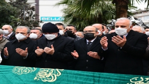 Hava Kuvvetleri Komutanı Orgeneral Küçükakyüz'ün annesinin cenazesi defnedildi