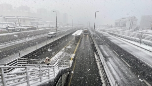 İstanbul'da kar yağışı sabah saatlerinde etkisini artırdı 