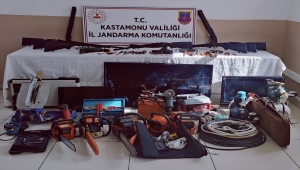 Kastamonu'da 10 evden hırsızlık yapan 4 şüpheliden 3'ü tutuklandı
