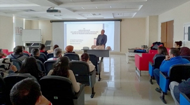 Kayseri'de Acil Çağrı Merkezi çalışanlarına temel ilkyardım eğitimi
