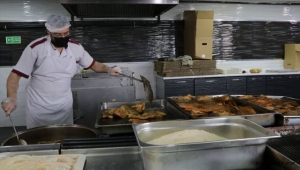 Kayseri'de üretilen alabalıklar öğrencilere ikram edildi