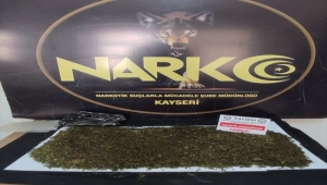 Kayseri'de yolcu otobüsünde 1 kilogram uyuşturucu ele geçirildi, 2 gözaltı