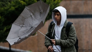 Kayseri ve Sivas için kuvvetli rüzgar ve fırtına uyarısı! Uyarı Meteorolojiden