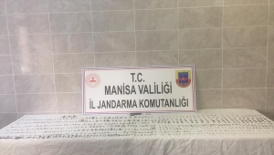 Manisa'da tarihi eser olduğu değerlendirilen 1100 sikke ve obje ele geçirildi
