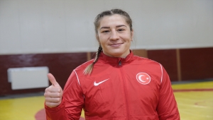 Milli güreşçi Yasemin Adar, beşinci Avrupa şampiyonluğunun peşinde:
