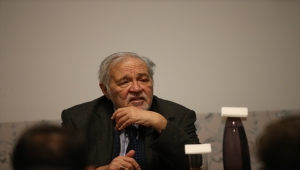 Prof. Dr. Ortaylı'dan Avusturya'daki Türk gençlerine en az 3 dil öğrenin tavsiyesi:
