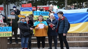 Sakarya'da yaşayan Ukraynalılar, Rusya'yı protesto etti