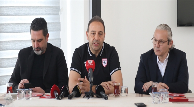Samsunspor Teknik Direktörü Çapa: "Play-off içinde sezon sonunda olacağız"