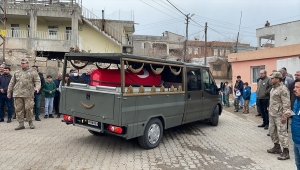 Şehit havacı Uzman Çavuş Güleş, Adıyaman'da son yolculuğuna uğurlandı