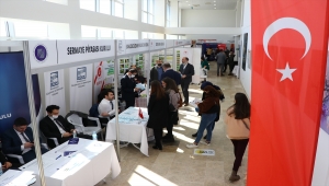 "Trakya Bölgesel Kariyer Fuarı" ziyaretçilerini ağırlıyor