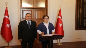 Aile ve Sosyal Hizmetler Bakanı Yanık, Adana'da ziyaretlerde bulundu