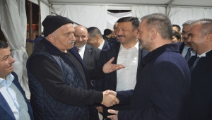 AK Parti Genel Başkan Yardımcıları Kandemir ile Dağ, Afyonkarahisar'da sahurda gençlerle buluştu: