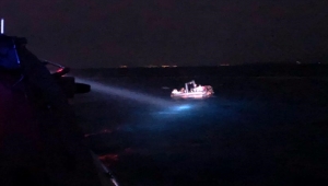 Ayvalık açıklarında 19 düzensiz göçmen kurtarıldı