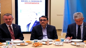 Bakan Dönmez, AK Parti Kocaeli Teşkilatının iftarında konuştu: