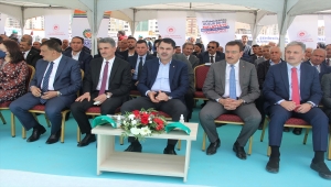 Bakan Kurum, Malatya'da Millet Bahçesi Temel Atma Töreni'ne katıldı: