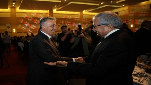 Beşiktaş Kulübü Başkanı Çebi, Anadolu Beşiktaşlılar Derneğinin iftarına katıldı: