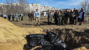 BM'nin Acil Yardım Koordinatörü Griffiths, Ukrayna'nın Buça şehrini ziyaret etti