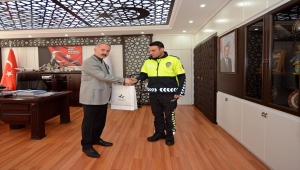 Burdur'da polislere rüşvet vermeye çalıştığı ileri sürülen sürücüye para cezası