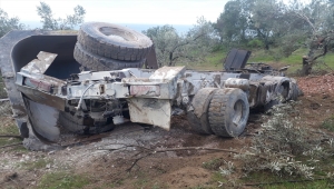 Çanakkale'de şarampole devrilen kamyonetin sürücüsü öldü