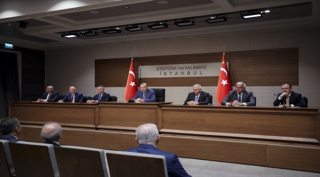 Cumhurbaşkanı Erdoğan, Suudi Arabistan'a hareketinden önce basın toplantısı düzenledi: (2) 