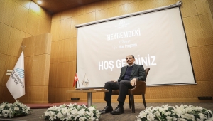 Cumhurbaşkanlığı Sözcüsü Kalın "Heybemdeki Ömür" iftar programında gençlerle buluştu: