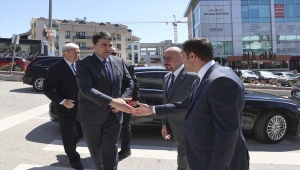 DP Genel Başkanı Uysal, İYİ Parti Genel Başkanı Akşener'i ziyaret etti
