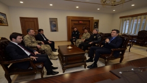 Erzurum Valisi Memiş, Yavi katliamının yaşandığı mahallede iftar yaptı