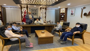 Erzurumlu minik belediye başkanından Ukraynalı çocuklara yardım çağrısı