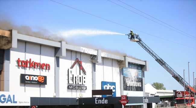 GÜNCELLEME - Kırklareli'nde mobilya fabrikasında çıkan yangın kontrol altına alındı