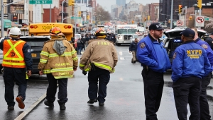 GÜNCELLEME - New York'ta Brooklyn bölgesinde metroda silahlı saldırı