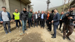 GÜNCELLEME - Trabzon'da heyelan sonucu 5 bina toprak altında kaldı