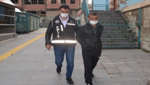 GÜNCELLEME -Yaşlı kadını telefonla dolandırdığı sırada suçüstü yakalanan zanlı tutuklandı