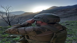 Hakkari'de "Eren Abluka-2 Şehit Uzman Jandarma Çavuş Mehmet Bayar Operasyonu" başlatıldı