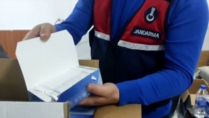 İstanbul'da kaçak tütün operasyonunda 4 şüpheli yakalandı