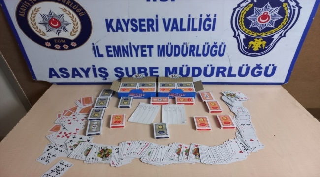 Kayseri'de kumar operasyonu: 16 kişiye 29 bin 104 lira ceza