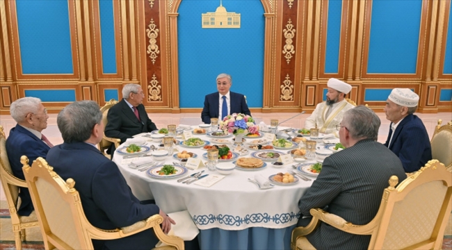 Kazakistan Cumhurbaşkanı Tokayev iftar verdi