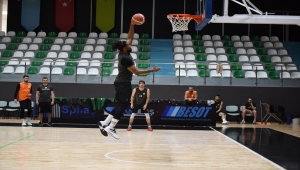 Manisa Büyükşehir Belediyespor Basketbol Takımı, şampiyonluk için sahaya çıkıyor