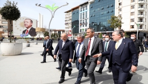 Milli Eğitim Bakanı Mahmut Özer, Rize'deki yatırımları değerlendirdi: