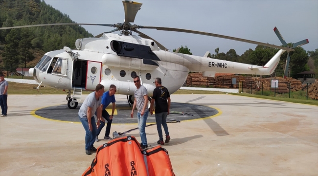 Muğla'nın ilk yangın söndürme helikopteri Marmaris'te konuşlandı