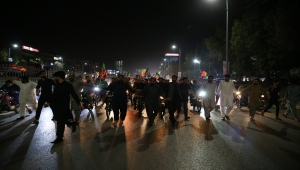 Pakistan'da eski Başbakan İmran Han destekçilerinden hükümet karşıtı protesto